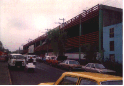 Market constructed in central Mexico City for 1,500 street vendors